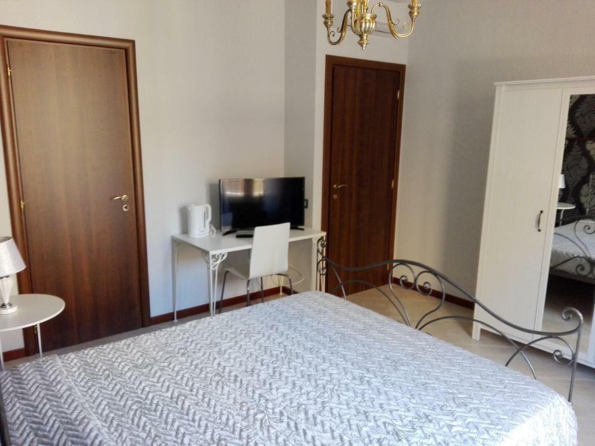 B&B Dante Barrafranca Buitenkant foto